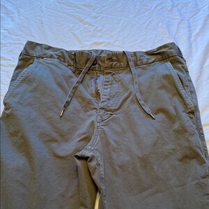 American Eagle Outfitters Men's flex Charcoal Chinos